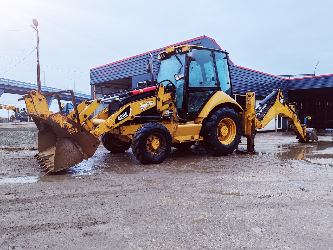 CATERPILLAR 428E - Graaflaadmachine: afbeelding 3 CATERPILLAR 428E - Graaflaadmachine: afbeelding 3