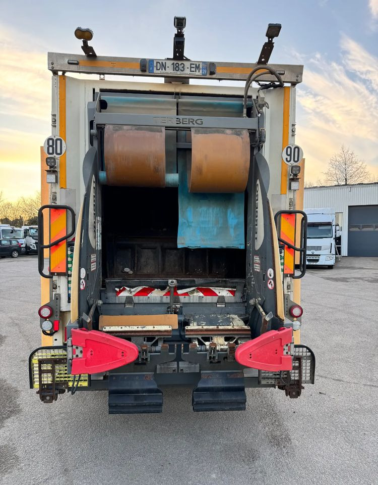 Scania P360 - Vuilniswagen: afbeelding 4 Scania P360 - Vuilniswagen: afbeelding 4