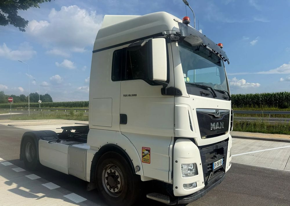 MAN Tgx 18.500 hydrodrive 4x4 Hydraulika, Nowy silnik!!! PRITARDER - Trekker: afbeelding 4 MAN Tgx 18.500 hydrodrive 4x4 Hydraulika, Nowy silnik!!! PRITARDER - Trekker: afbeelding 4