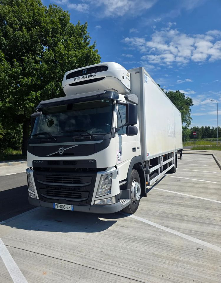 Volvo FM 330 D 11 EURO 6-D - Koelwagen vrachtwagen: afbeelding 2 Volvo FM 330 D 11 EURO 6-D - Koelwagen vrachtwagen: afbeelding 2