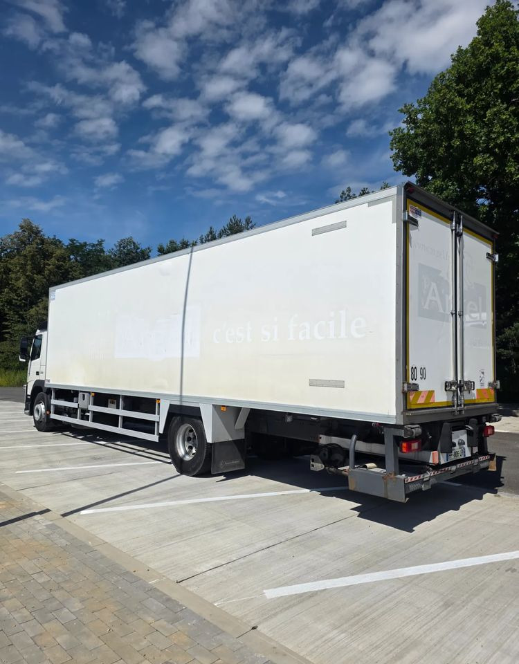 Volvo FM 330 D 11 EURO 6-D - Koelwagen vrachtwagen: afbeelding 4 Volvo FM 330 D 11 EURO 6-D - Koelwagen vrachtwagen: afbeelding 4