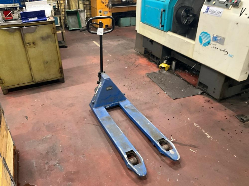 Gigant 1680 Kg - Bouwmachine: afbeelding 1 Gigant 1680 Kg - Bouwmachine: afbeelding 1