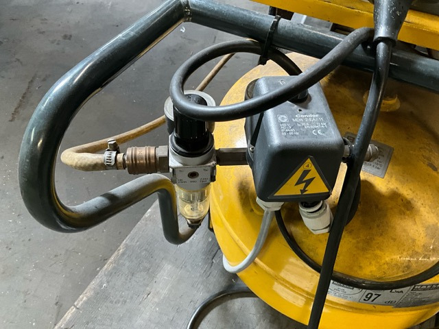 Kaeser Premium Car 250/30 - Bouwmachine: afbeelding 4 Kaeser Premium Car 250/30 - Bouwmachine: afbeelding 4