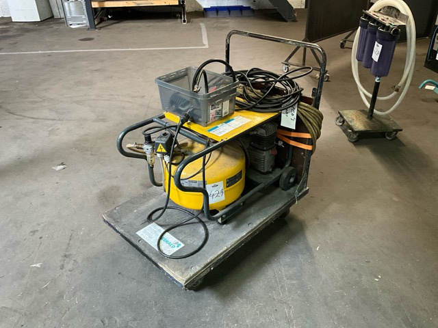 Kaeser Premium Car 250/30 - Bouwmachine: afbeelding 1 Kaeser Premium Car 250/30 - Bouwmachine: afbeelding 1