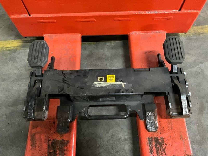 Bouwmachine Linde T30: afbeelding 13