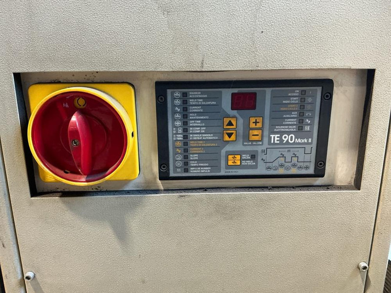 Tecna 4610N - Metaalbewerkingsmachine: afbeelding 5 Tecna 4610N - Metaalbewerkingsmachine: afbeelding 5