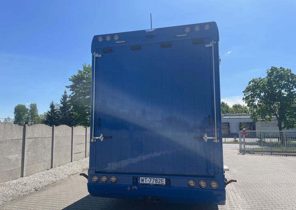 MAN TGL 12.250/ KONIOWÓZ- ROELOFSEN/ 4 KONIE/ - Paardenvrachtwagen: afbeelding 5 MAN TGL 12.250/ KONIOWÓZ- ROELOFSEN/ 4 KONIE/ - Paardenvrachtwagen: afbeelding 5