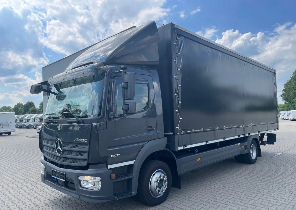 Mercedes-Benz ATEGO 1218 - Schuifzeilen vrachtwagen: afbeelding 2 Mercedes-Benz ATEGO 1218 - Schuifzeilen vrachtwagen: afbeelding 2