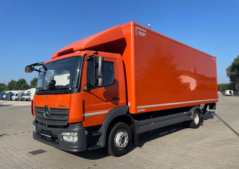 Mercedes-Benz ATEGO 1218 - Bakwagen: afbeelding 4 Mercedes-Benz ATEGO 1218 - Bakwagen: afbeelding 4