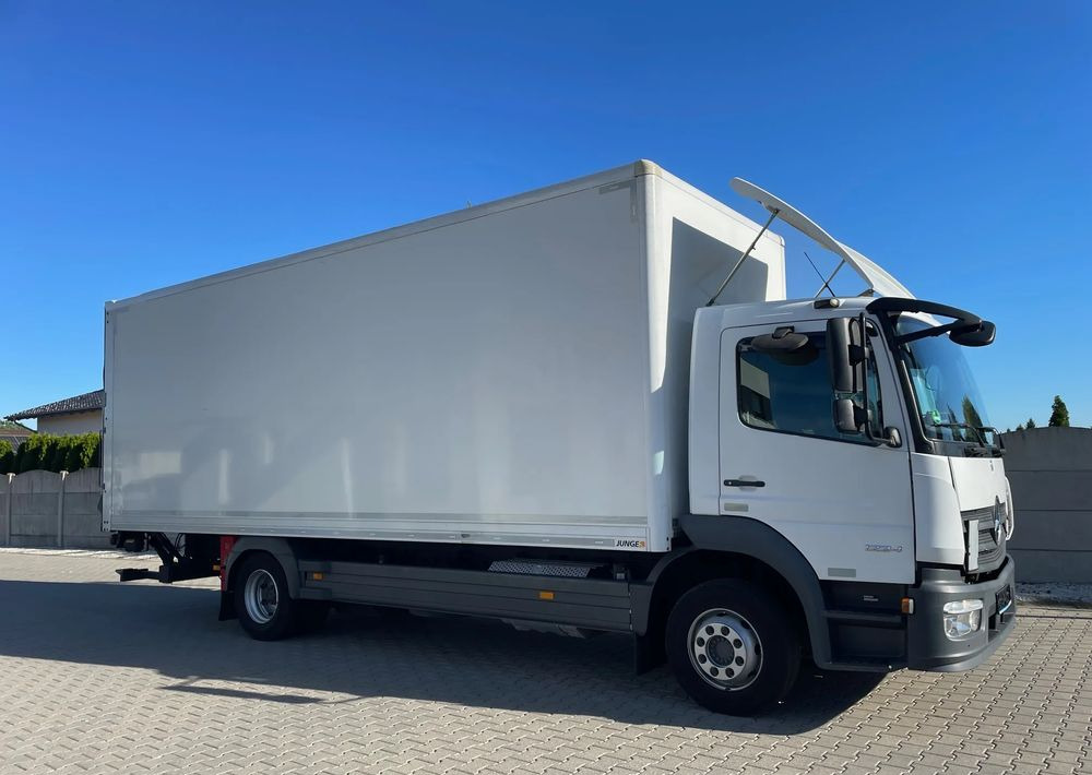 Mercedes-Benz ATEGO 1224 - Bakwagen: afbeelding 4 Mercedes-Benz ATEGO 1224 - Bakwagen: afbeelding 4