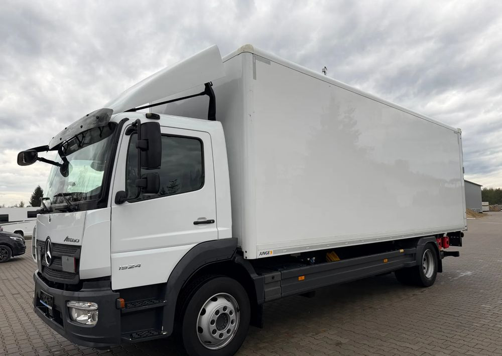 Mercedes-Benz ATEGO 1524 - Bakwagen: afbeelding 2 Mercedes-Benz ATEGO 1524 - Bakwagen: afbeelding 2