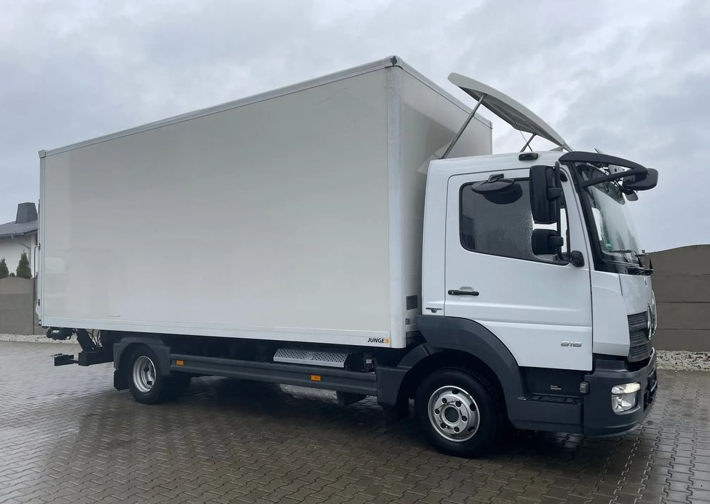 Mercedes-Benz ATEGO 816,ładowność 3 tony! - Bakwagen: afbeelding 4 Mercedes-Benz ATEGO 816,ładowność 3 tony! - Bakwagen: afbeelding 4