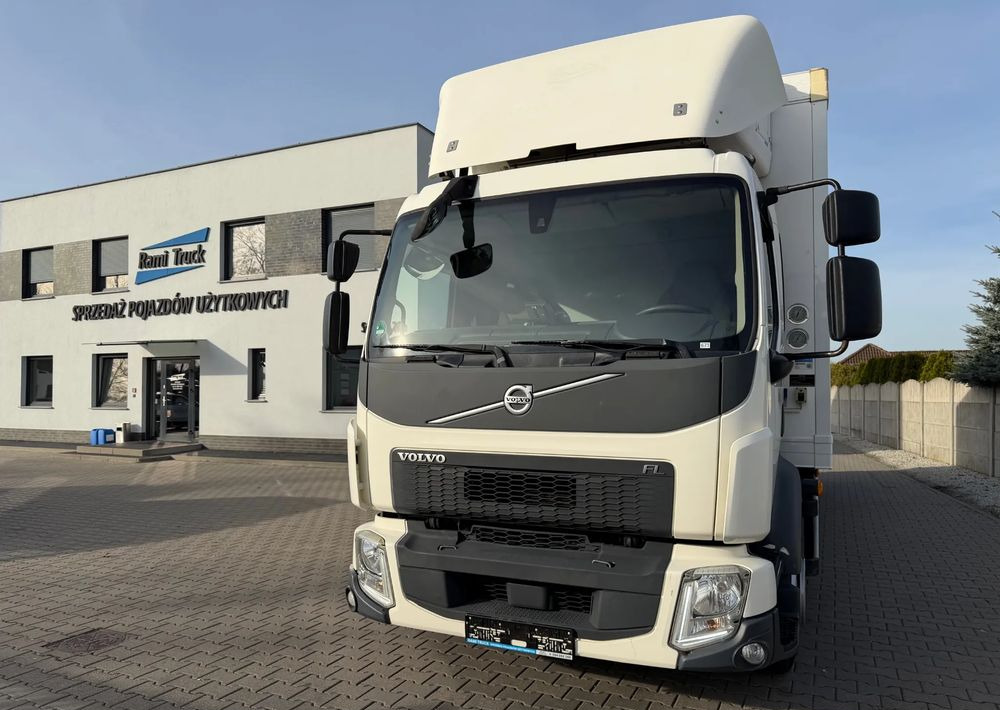 Volvo FL 16.250/ 19 PALET/ Ładownośc 6 ton/ na poduszkach! - Koelwagen vrachtwagen: afbeelding 3 Volvo FL 16.250/ 19 PALET/ Ładownośc 6 ton/ na poduszkach! - Koelwagen vrachtwagen: afbeelding 3