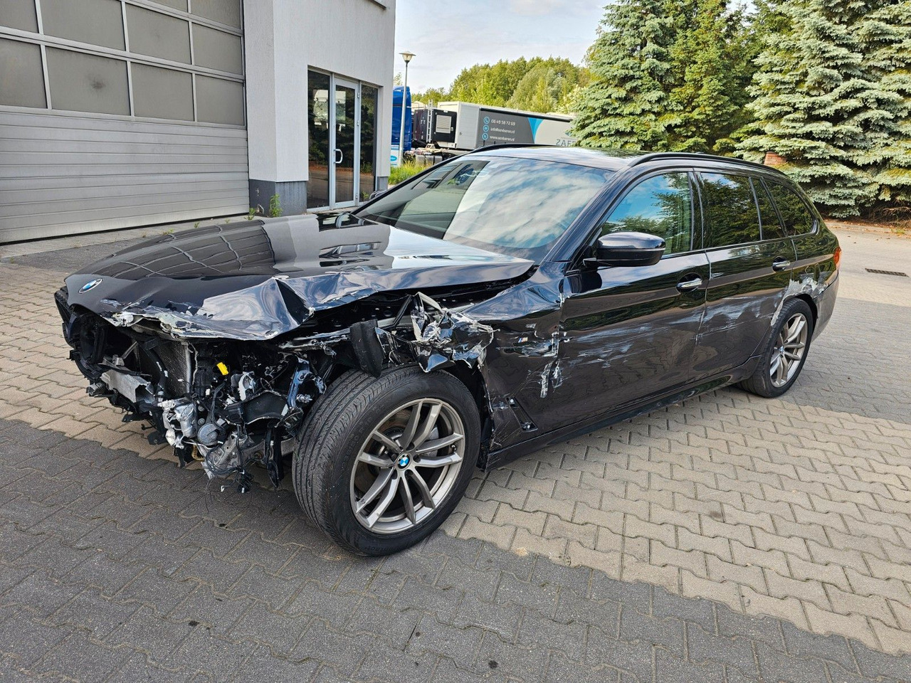 BMW 520 d M Packet Luftsitze Harman-K TOP Ausstatt. - Personenwagen: afbeelding 2 BMW 520 d M Packet Luftsitze Harman-K TOP Ausstatt. - Personenwagen: afbeelding 2