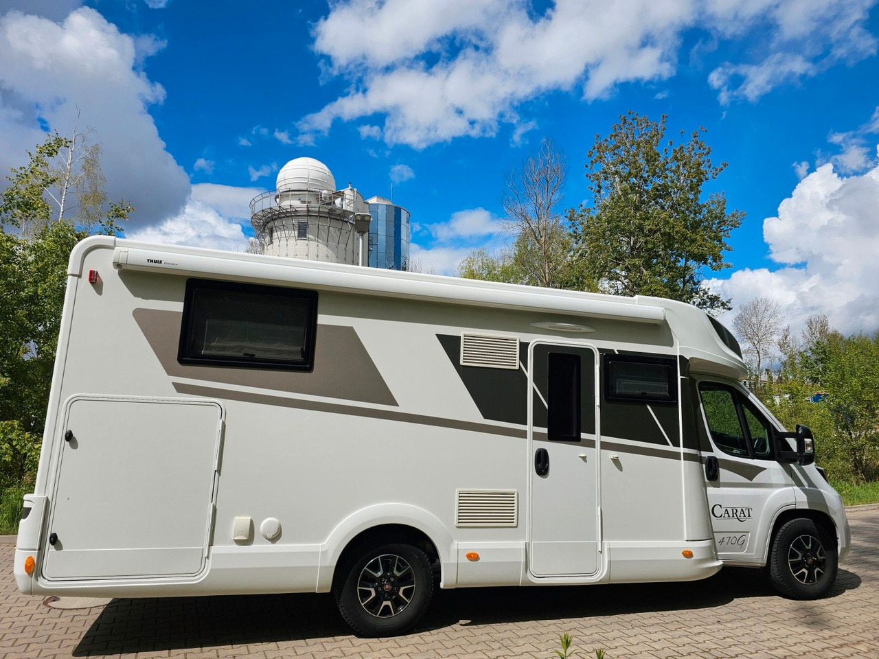 McLouis CARAT 470 4xBett Winter Volausstattung Leder - Half integraal camper: afbeelding 5 McLouis CARAT 470 4xBett Winter Volausstattung Leder - Half integraal camper: afbeelding 5