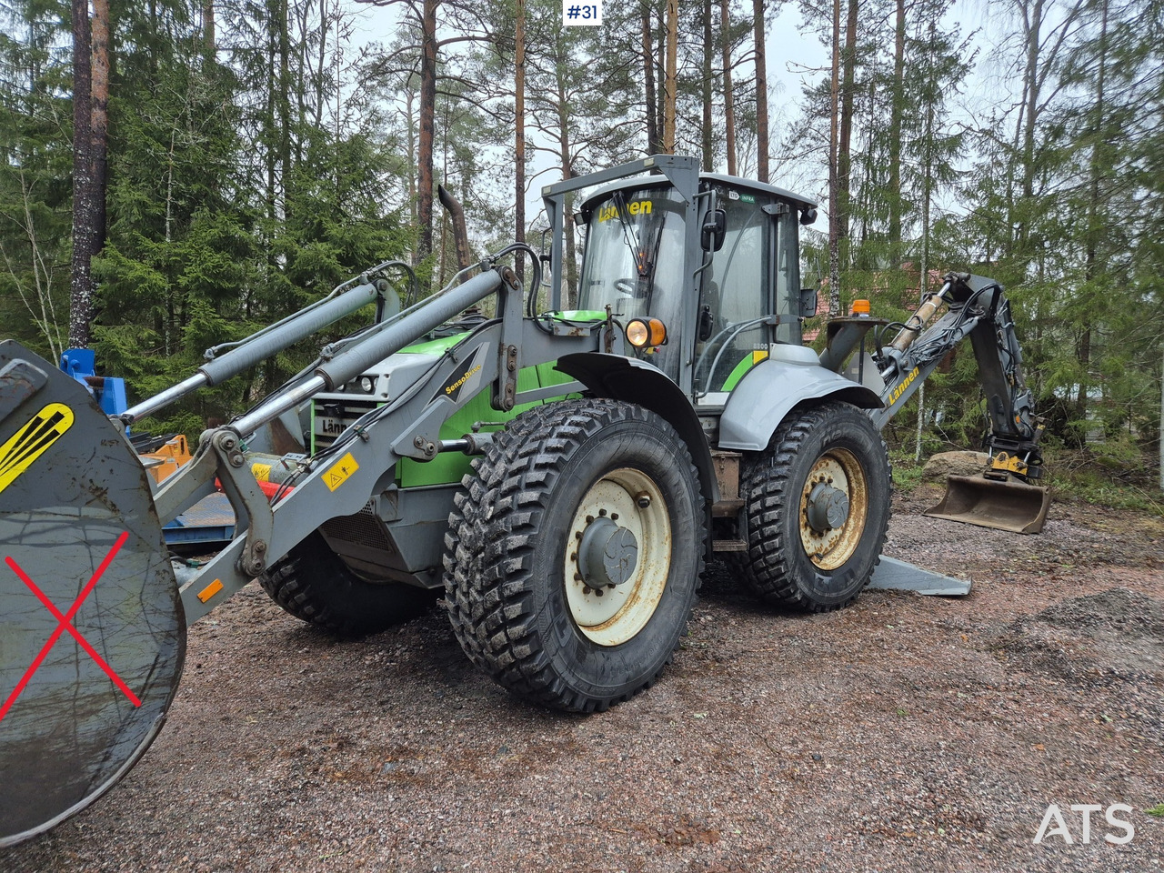 Lännen 8800E Kaivurikuormaaja - Graaflaadmachine: afbeelding 1 Lännen 8800E Kaivurikuormaaja - Graaflaadmachine: afbeelding 1