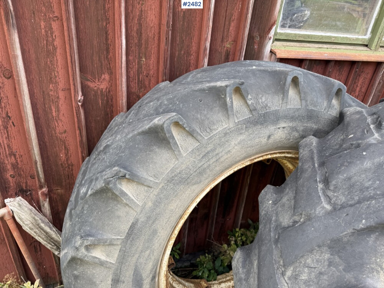 2 tractor tires with rims and rings - Complete wiel voor Landbouwmachine: afbeelding 4 2 tractor tires with rims and rings - Complete wiel voor Landbouwmachine: afbeelding 4