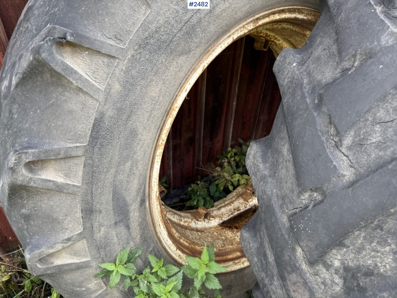 2 tractor tires with rims and rings - Complete wiel voor Landbouwmachine: afbeelding 5 2 tractor tires with rims and rings - Complete wiel voor Landbouwmachine: afbeelding 5