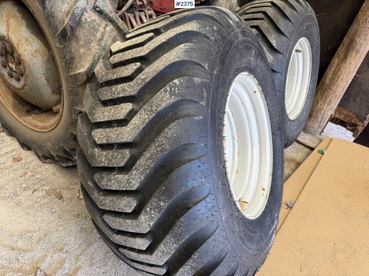 Alliance grass tires 500/60-22.5 - Banden en velgen: afbeelding 2 Alliance grass tires 500/60-22.5 - Banden en velgen: afbeelding 2