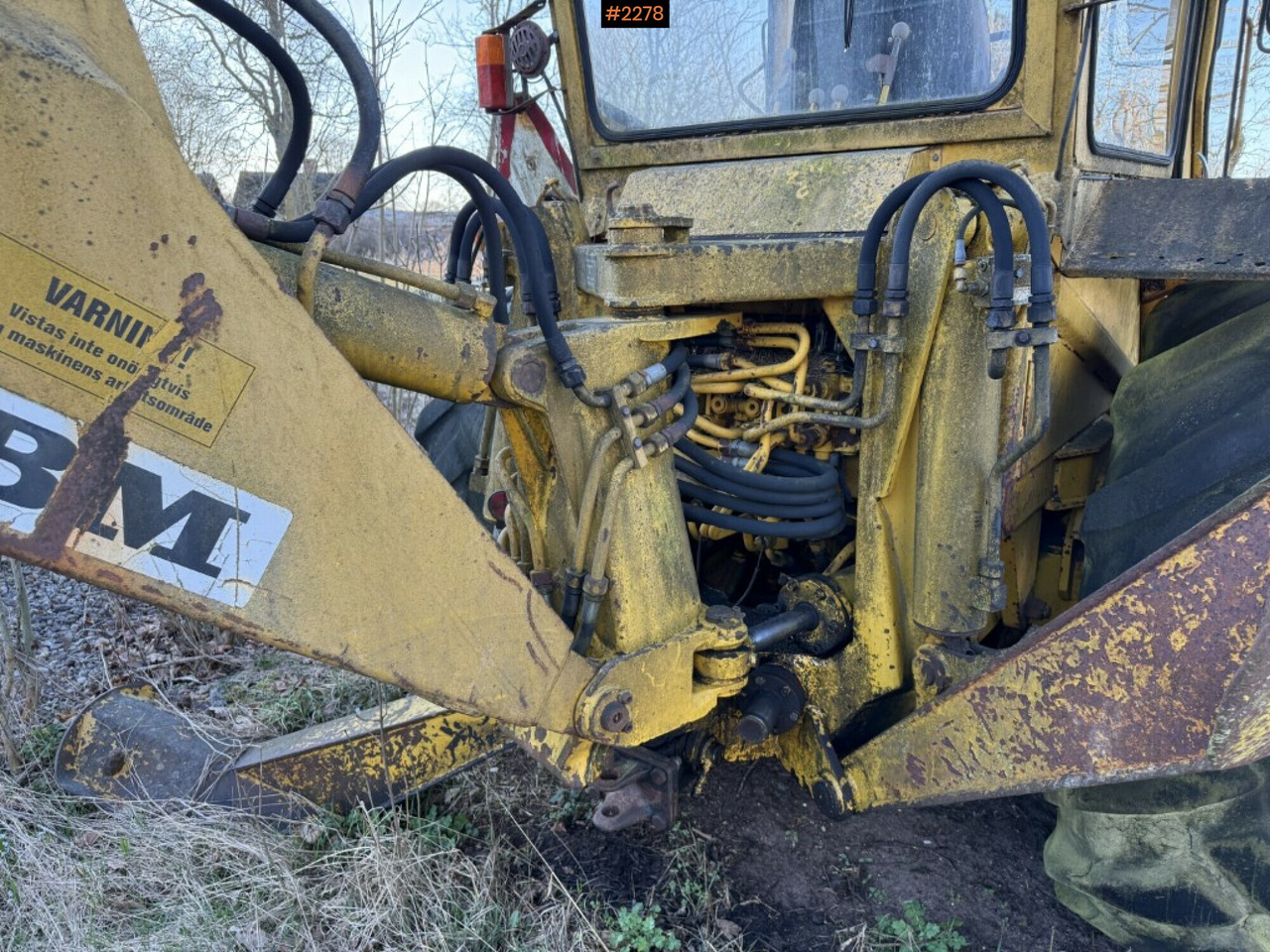 Graaflaadmachine Backhoe loader Volvo BM 646 with attachments Repair object: afbeelding 15