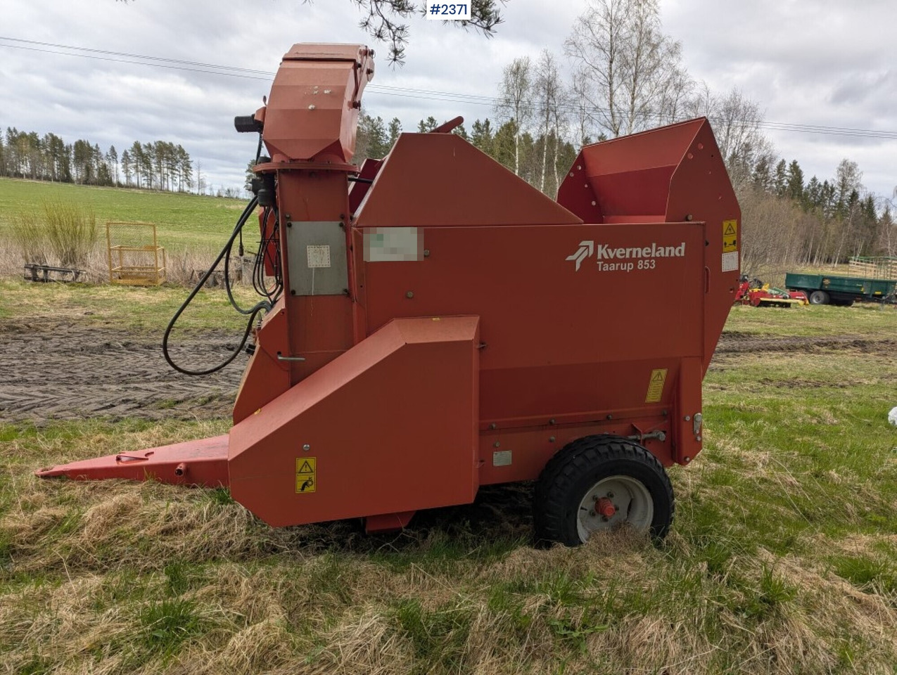 Bale cutter / Feed shredder Kverneland Taarup 853 - Hooi-/ Voedermachine: afbeelding 3 Bale cutter / Feed shredder Kverneland Taarup 853 - Hooi-/ Voedermachine: afbeelding 3