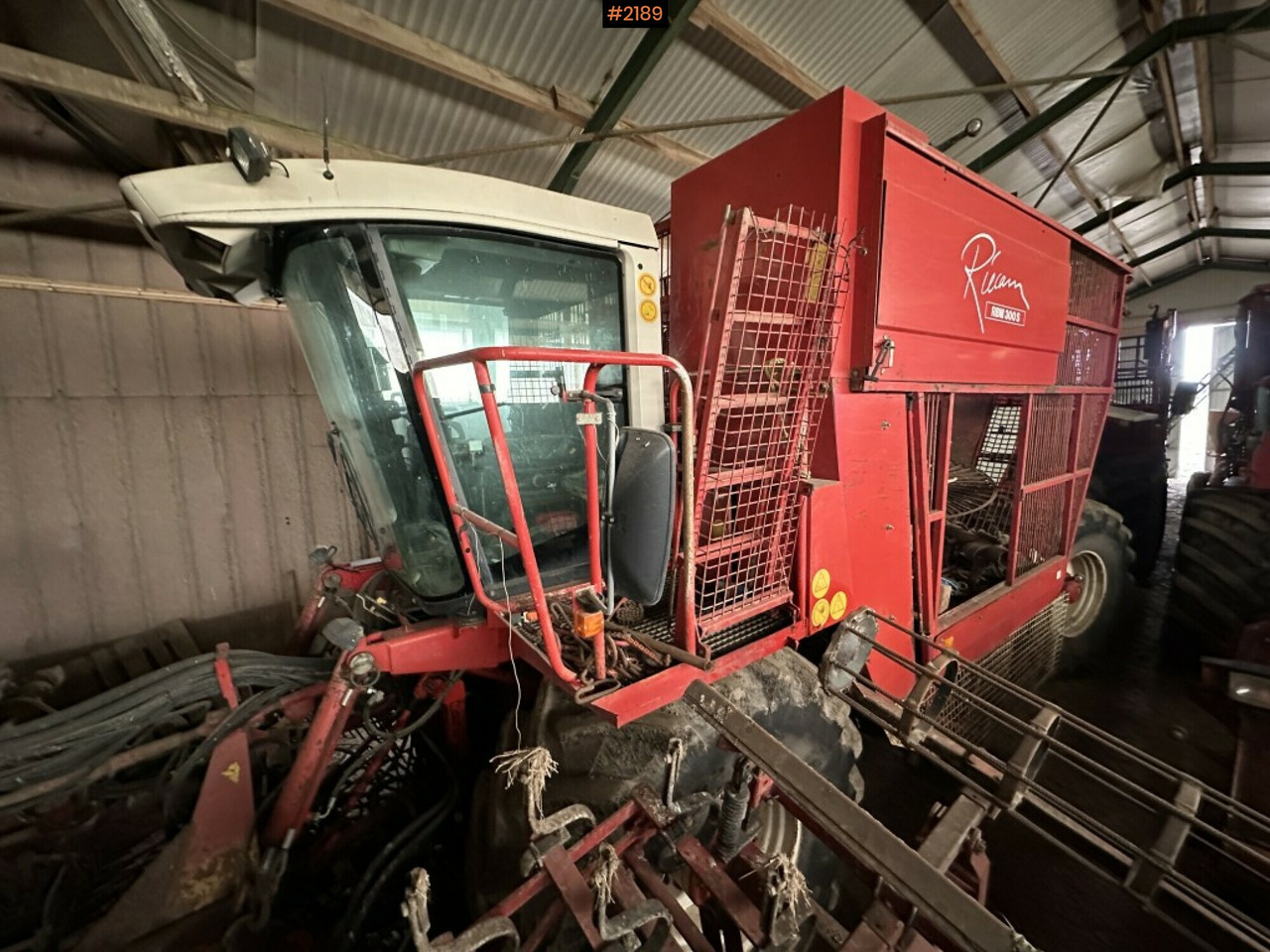Beet Harvester Riecam RBM 300-S - Bietenrooier: afbeelding 2 Beet Harvester Riecam RBM 300-S - Bietenrooier: afbeelding 2