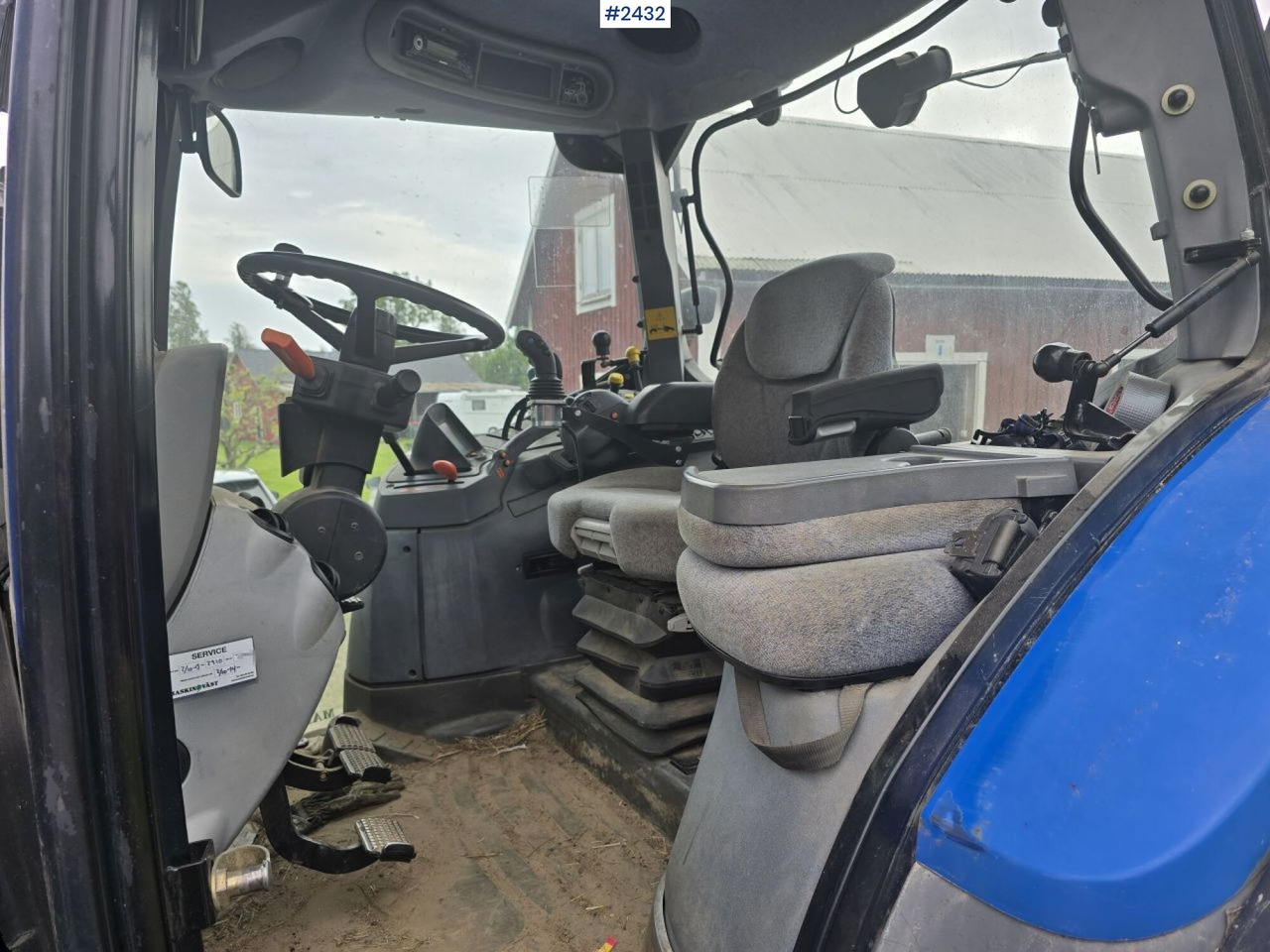 New Holland TS 125A med Frontlastare - Tractor: afbeelding 5 New Holland TS 125A med Frontlastare - Tractor: afbeelding 5