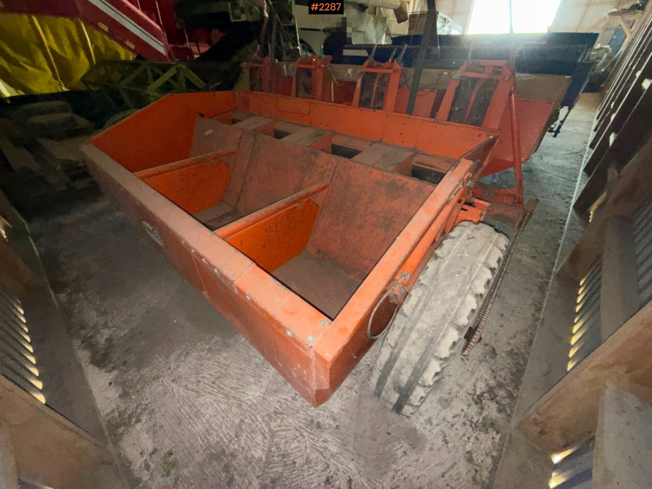Potato planter Underhaug - Aardappelpootmachine: afbeelding 4 Potato planter Underhaug - Aardappelpootmachine: afbeelding 4