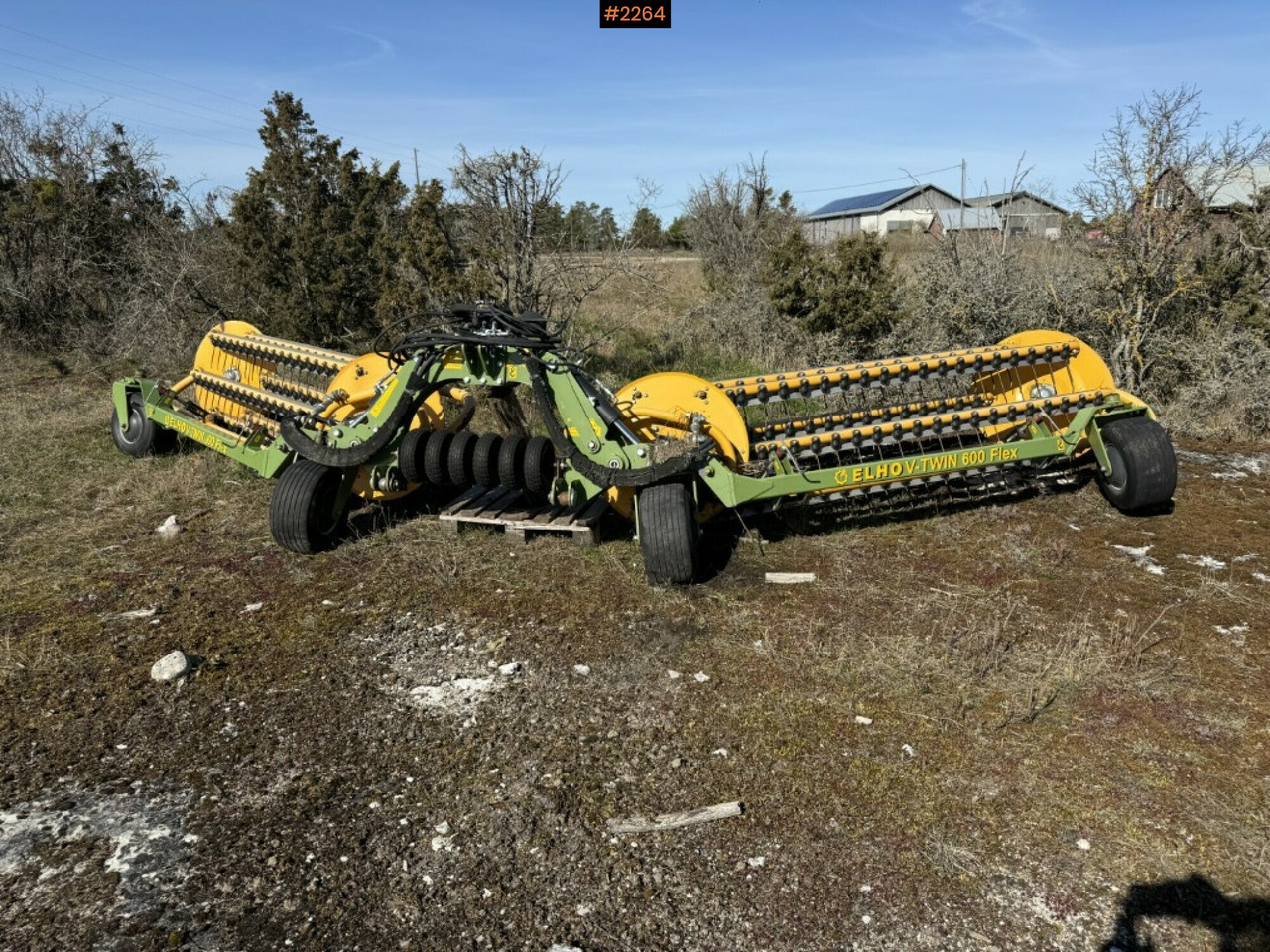 Swather Elho V-Twin 600 front mounted - Hooi-/ Voedermachine: afbeelding 1 Swather Elho V-Twin 600 front mounted - Hooi-/ Voedermachine: afbeelding 1