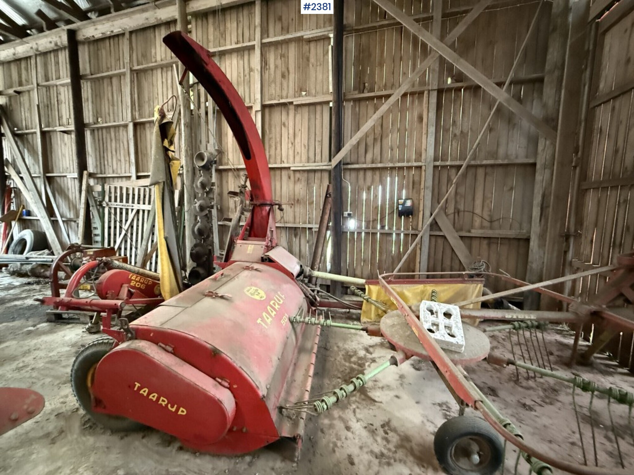 Taarup 501 - Hooi-/ Voedermachine: afbeelding 1 Taarup 501 - Hooi-/ Voedermachine: afbeelding 1