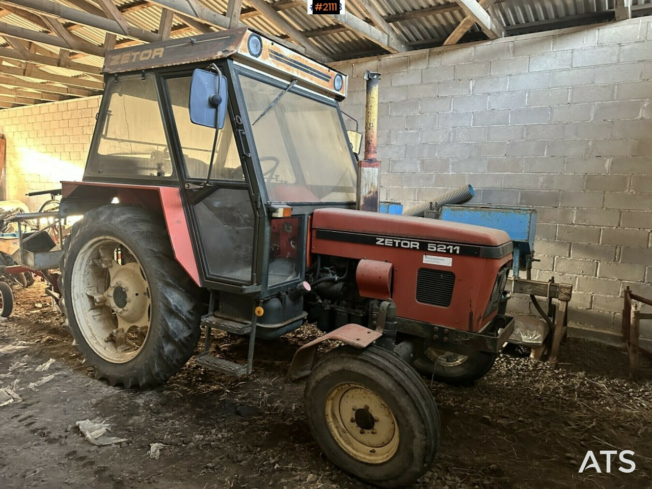 Tractor Zetor 5211 - Tractor: afbeelding 1 Tractor Zetor 5211 - Tractor: afbeelding 1