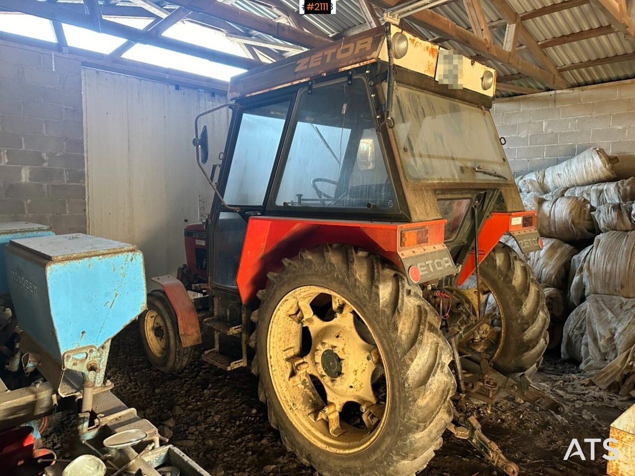 Tractor Zetor 5211 - Tractor: afbeelding 3 Tractor Zetor 5211 - Tractor: afbeelding 3
