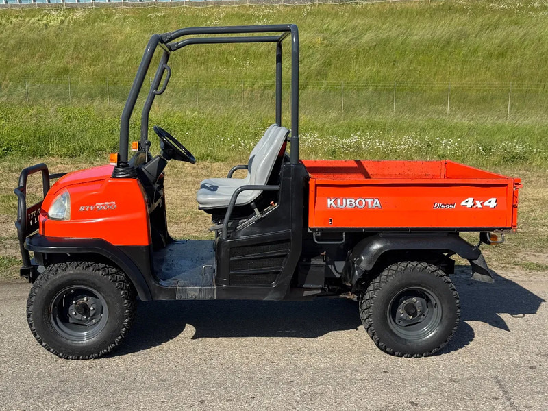 Kubota RTV 900 4X4 - Tuinfrees: afbeelding 3 Kubota RTV 900 4X4 - Tuinfrees: afbeelding 3