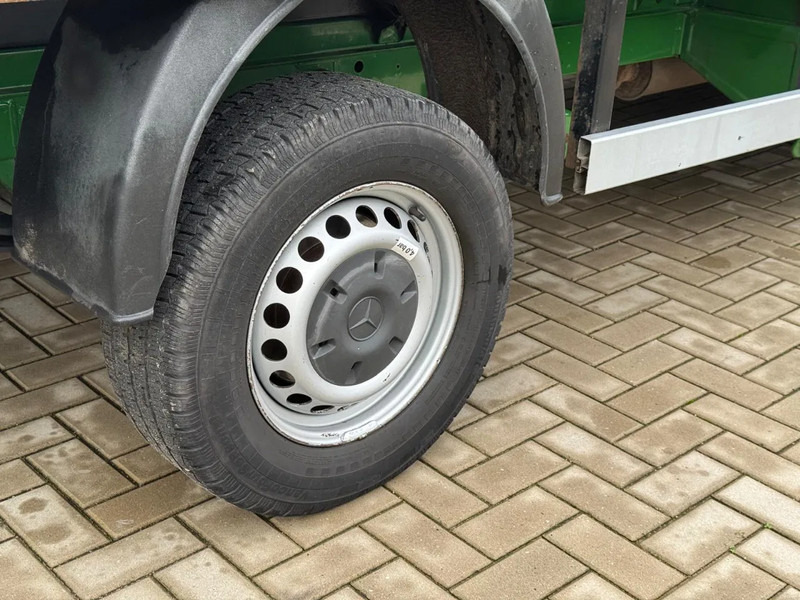 Bestelwagen open laadbak Mercedes-Benz Sprinter 311 311 CDI 2.2 pick-up bakwagen: afbeelding 9 Bestelwagen open laadbak Mercedes-Benz Sprinter 311 311 CDI 2.2 pick-up bakwagen: afbeelding 9
