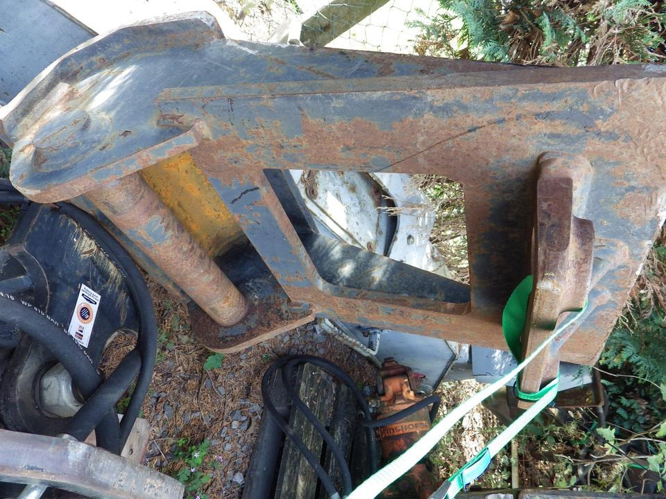 Greifer Kinshofer C18 60 mit Lehnhoff MS10 - Overslaggrijper voor Bouwmachine: afbeelding 5 Greifer Kinshofer C18 60 mit Lehnhoff MS10 - Overslaggrijper voor Bouwmachine: afbeelding 5