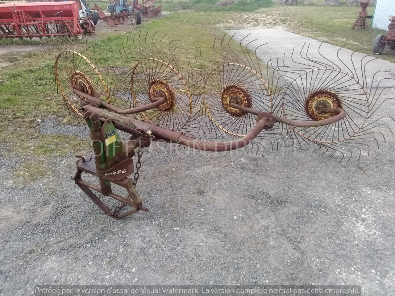 JOHN DEERE ANDAINEUR P 140 - Hooischudder: afbeelding 3 JOHN DEERE ANDAINEUR P 140 - Hooischudder: afbeelding 3
