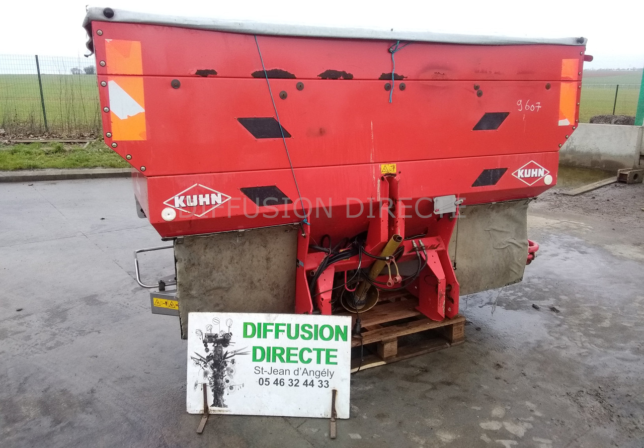 KUHN DISTRIBUTEUR D'ENGRAIS MDS 1141 - Kunstmeststrooier: afbeelding 1 KUHN DISTRIBUTEUR D'ENGRAIS MDS 1141 - Kunstmeststrooier: afbeelding 1