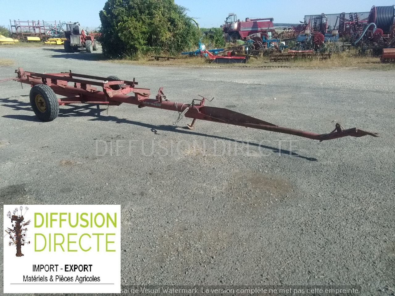 MASSEY FERGUSON CHARIOT DE COUPE 450 - Maaibordwagen: afbeelding 1 MASSEY FERGUSON CHARIOT DE COUPE 450 - Maaibordwagen: afbeelding 1