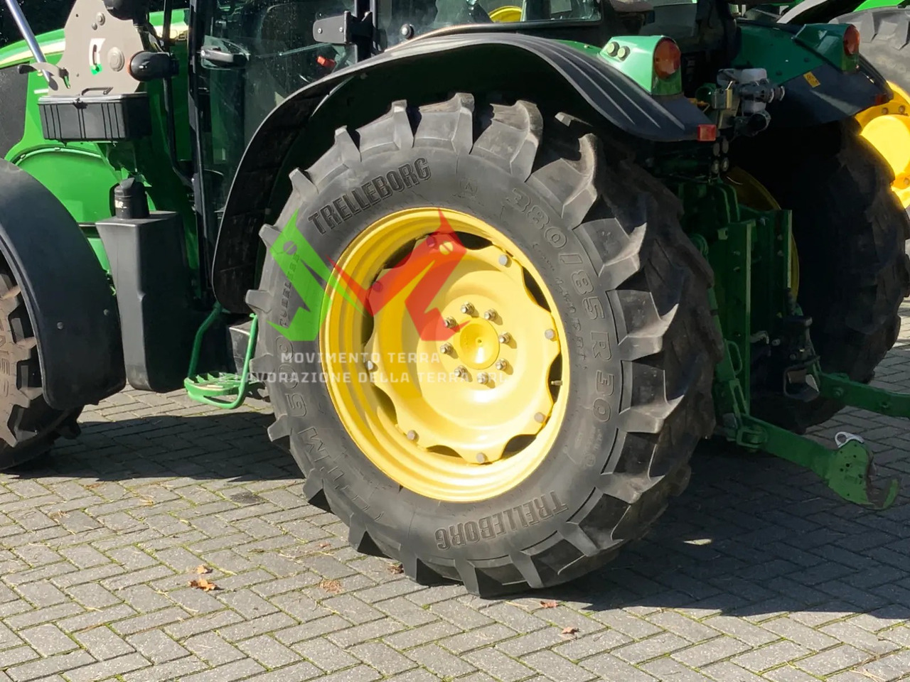 John Deere 5090G - Tractor: afbeelding 4 John Deere 5090G - Tractor: afbeelding 4