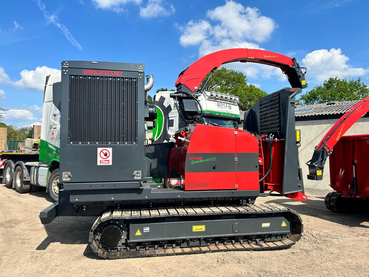 UFKES Greentec 962 Tracked Chipper - Houtversnipperaar: afbeelding 3 UFKES Greentec 962 Tracked Chipper - Houtversnipperaar: afbeelding 3