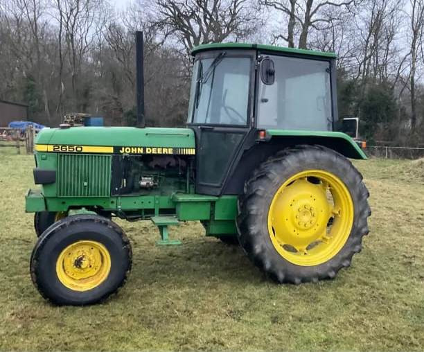 1988 John Deere 2650 2wd tractor - Tractor: afbeelding 5 1988 John Deere 2650 2wd tractor - Tractor: afbeelding 5