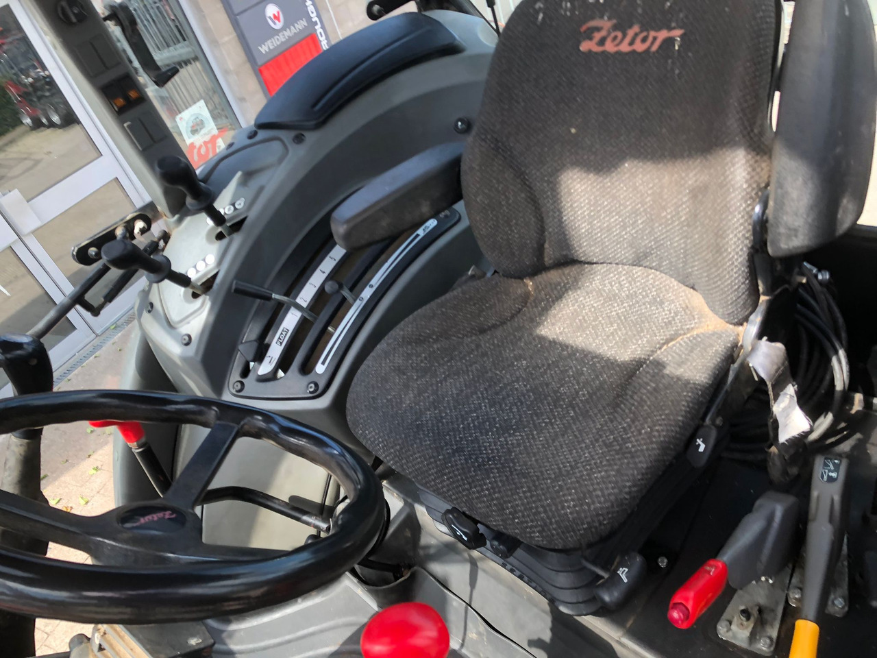 2015 Zetor Proxima with loader, Excellent from 1 owner - Tractor: afbeelding 5 2015 Zetor Proxima with loader, Excellent from 1 owner - Tractor: afbeelding 5