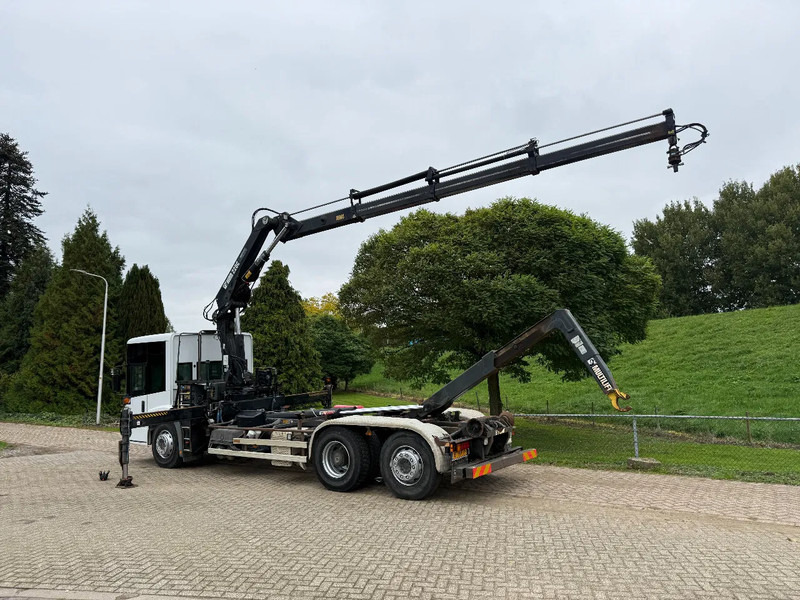 Mercedes-Benz Econic Hiab 220-Hooklift-6x2-Remote - Kraanwagen: afbeelding 3 Mercedes-Benz Econic Hiab 220-Hooklift-6x2-Remote - Kraanwagen: afbeelding 3