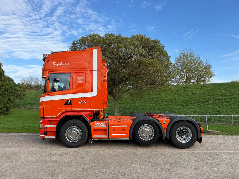 Scania R560 V8 Manual-Retarder-6x2 TOP NL TRUCK - Trekker: afbeelding 2 Scania R560 V8 Manual-Retarder-6x2 TOP NL TRUCK - Trekker: afbeelding 2
