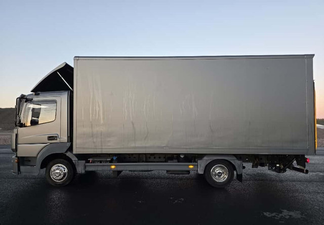Mercedes-BenzAtego 4x2 Special - Andere machine: afbeelding 2 Mercedes-BenzAtego 4x2 Special - Andere machine: afbeelding 2
