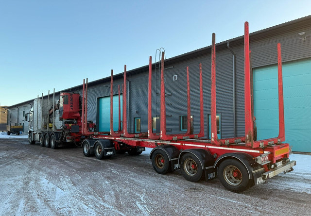 Mercedes-BenzArocs 8x4 - Houttransport, Kraanwagen: afbeelding 4 Mercedes-BenzArocs 8x4 - Houttransport, Kraanwagen: afbeelding 4