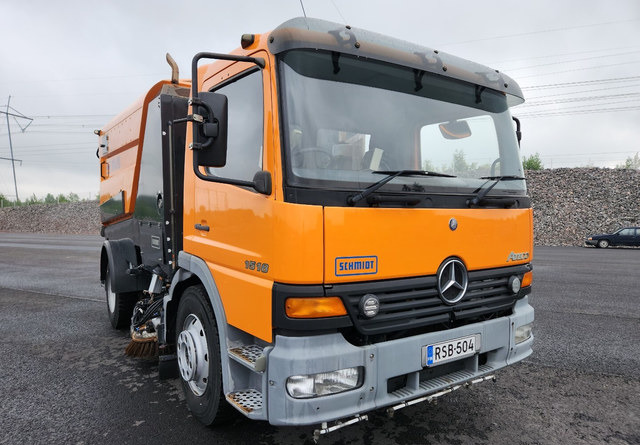 Leasing  Schmidt SK650 Atego 85kmh/h Schmidt SK650 Atego 85kmh/h: afbeelding 7