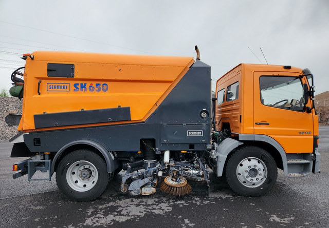 Leasing  Schmidt SK650 Atego 85kmh/h Schmidt SK650 Atego 85kmh/h: afbeelding 6