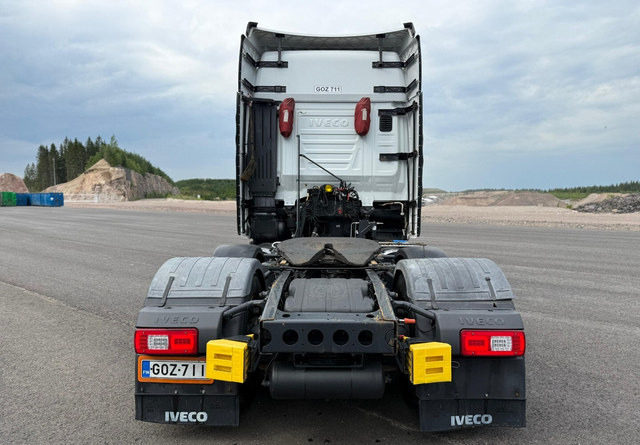 IvecoS-Way 460 LNG 6x2 - Trekker: afbeelding 4 IvecoS-Way 460 LNG 6x2 - Trekker: afbeelding 4