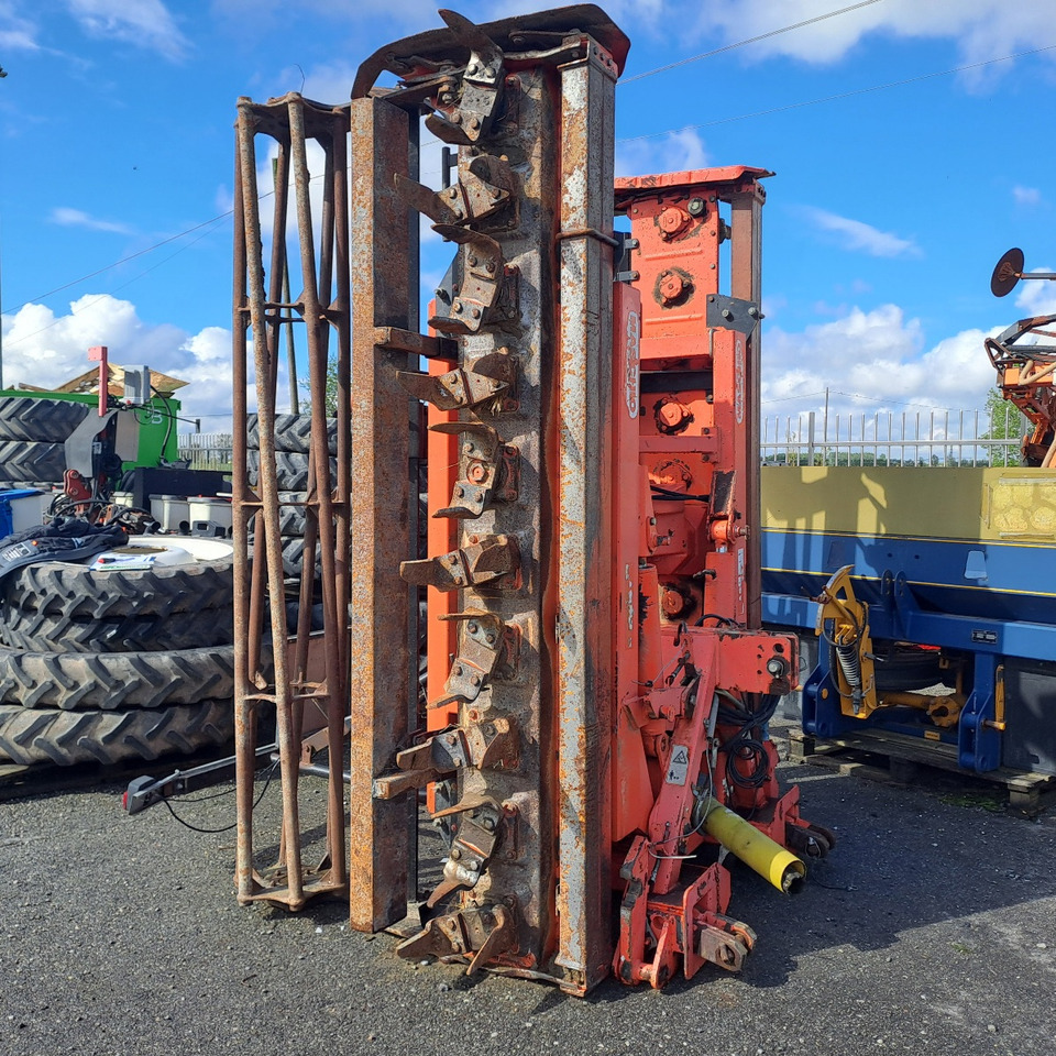 ERPICE ROTANTE PIEGHEVOLE MASCHIO AQUILA 5000 - Grondfrees: afbeelding 2 ERPICE ROTANTE PIEGHEVOLE MASCHIO AQUILA 5000 - Grondfrees: afbeelding 2